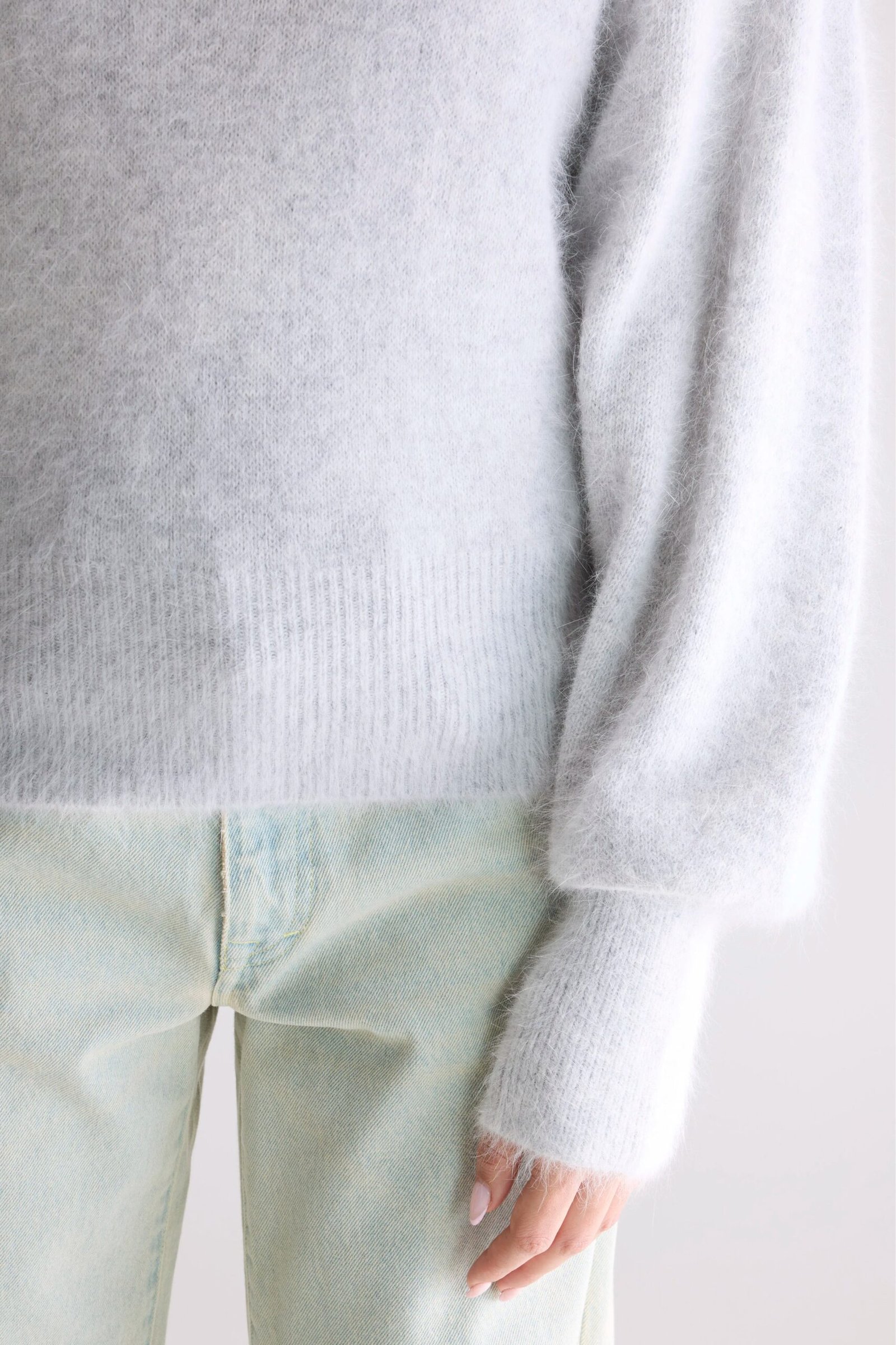 dateka fluffy sweater (252 / w / birch)